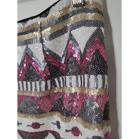 Chelsea & Violet Sequin Southwestern Tribal Mini Skirt Size Large - Picture 4 of 10